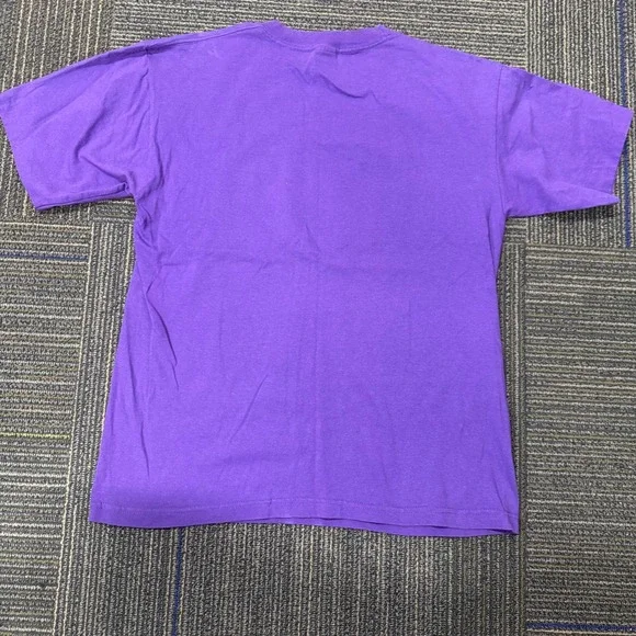 Disney Store Mickey Minnie Mouse Tropical Palm Tree Graphic TShirt Purple Womens - Picture 3 of 10